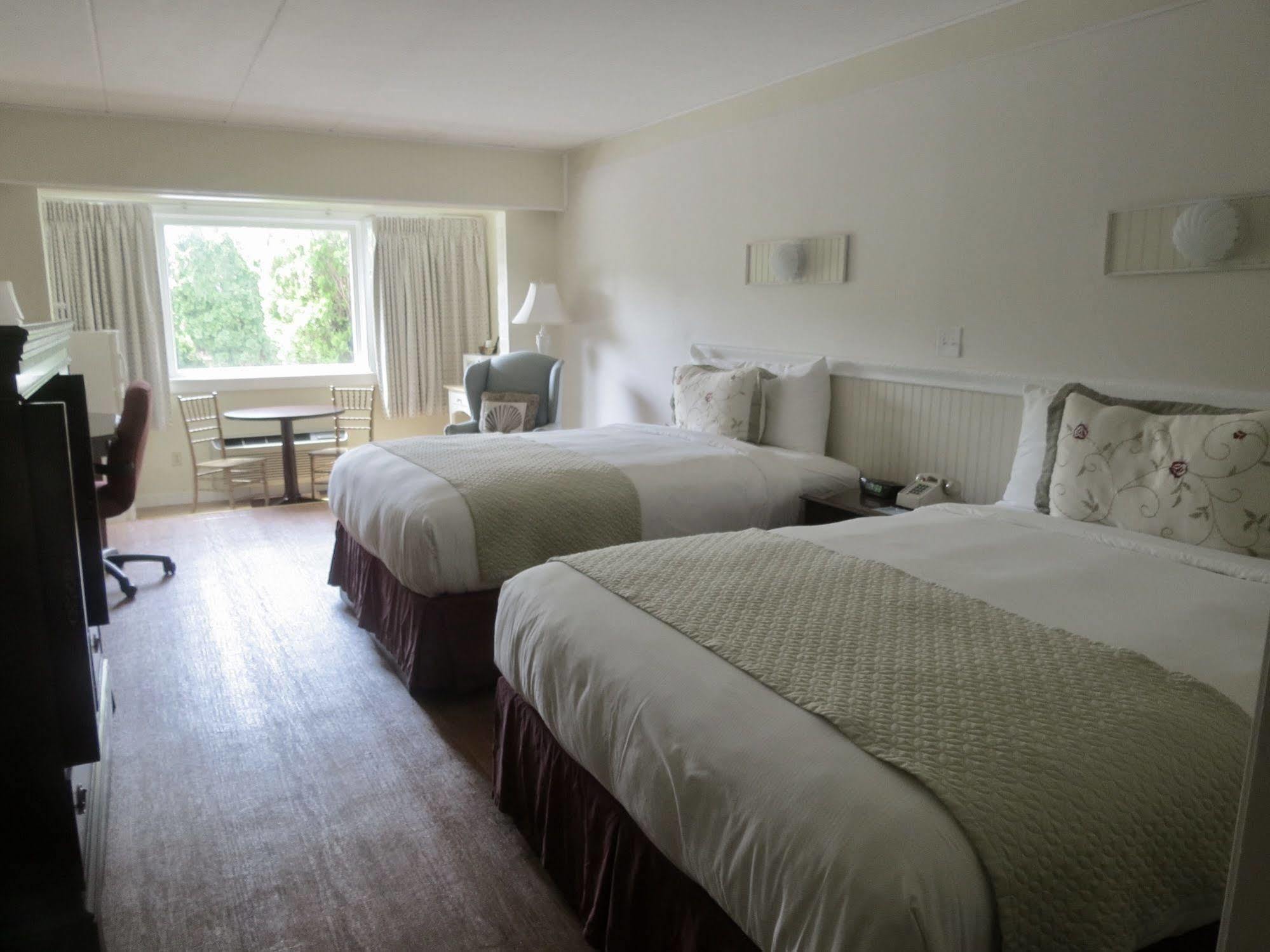 Shoreway Acres Inn Falmouth Exteriör bild